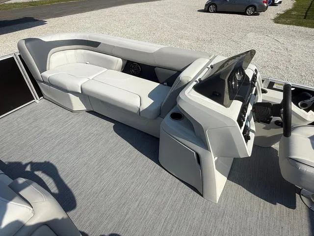 Slide: The Image of Godfrey Sweetwater 2286 SFL 2026 - 4