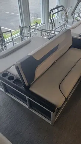 Slide: The Image of Godfrey Sweetwater 2286 SFLC 27 In. Package 2026 - 13