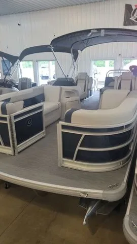 Slide: The Image of Godfrey Sweetwater 2286 SFLC 27 In. Package 2026 - 4