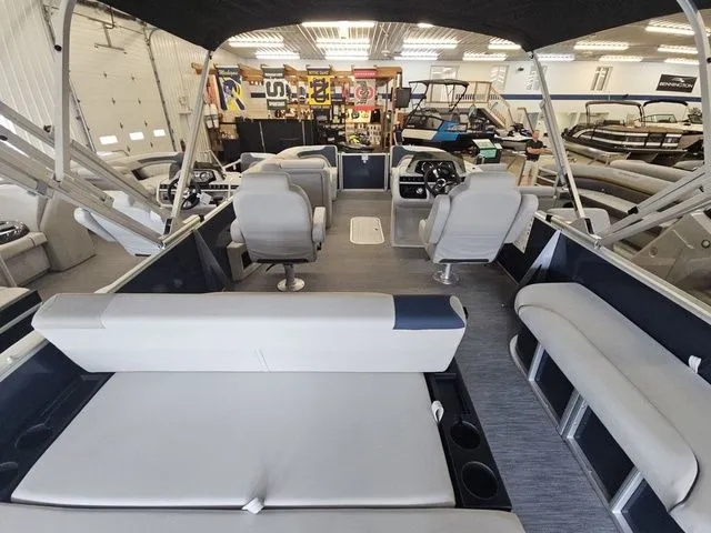 Slide: The Image of Godfrey Sweetwater 2286 SFLC 27 In. Package 2026 - 5