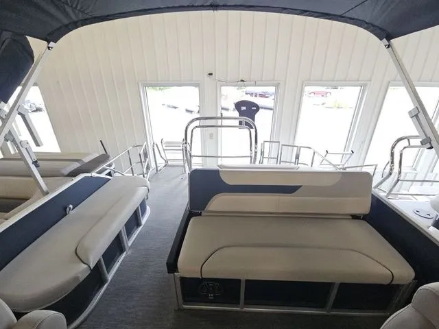 Slide: The Image of Godfrey Sweetwater 2286 SFLC 27 In. Package 2026 - 6