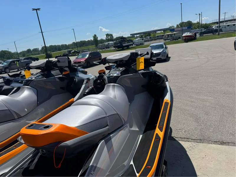 Slide: The Image of Sea-Doo FishPro Trophy 170 iDF iBR Tech Package 2024 - 3