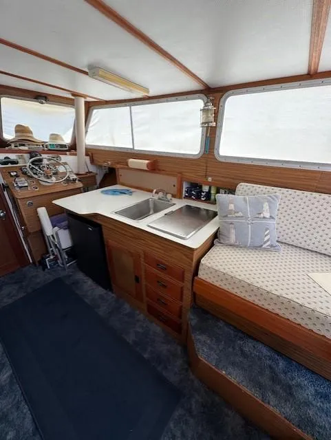 Slide: The Image of Luhrs Sport Fish 1972 - 5