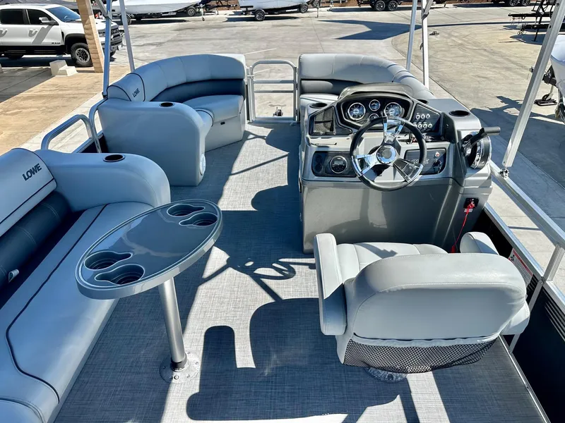 Slide: The Image of Lowe SS210 w/ 115HP Mercury Pro XS! 2019 - 11