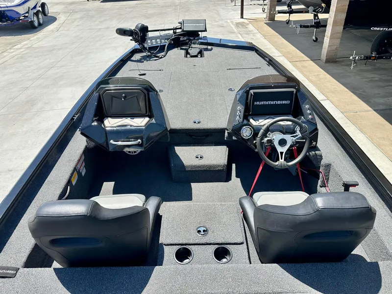 Slide: The Image of Crestliner MX 21 w/ 250HP Pro XS! 2021 - 11