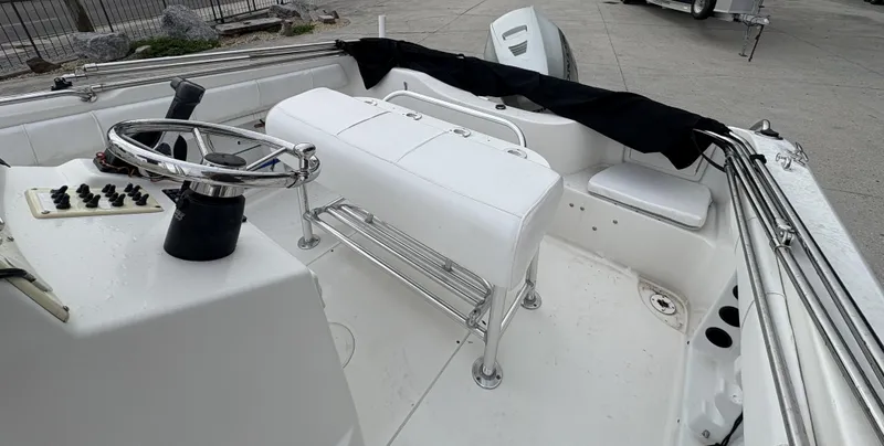 Slide: The Image of Sea Chaser 1900CC 2008 - 11