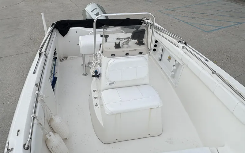 Slide: The Image of Sea Chaser 1900CC 2008 - 9