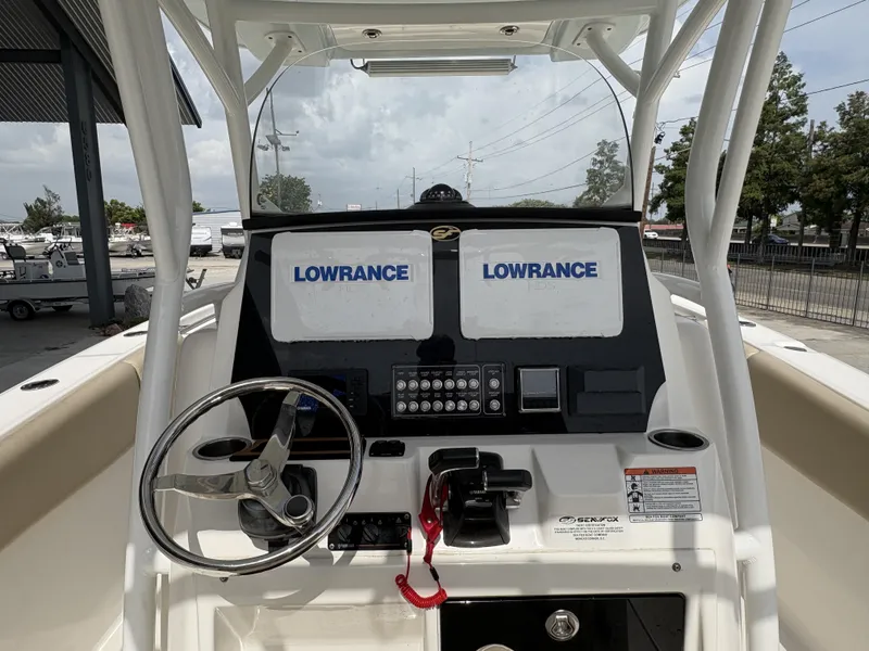 Slide: The Image of Sea Fox 288 Commander 2018 - 8