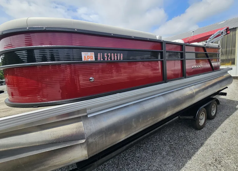 Slide: The Image of Crest Classic LX 220 2022 - 13