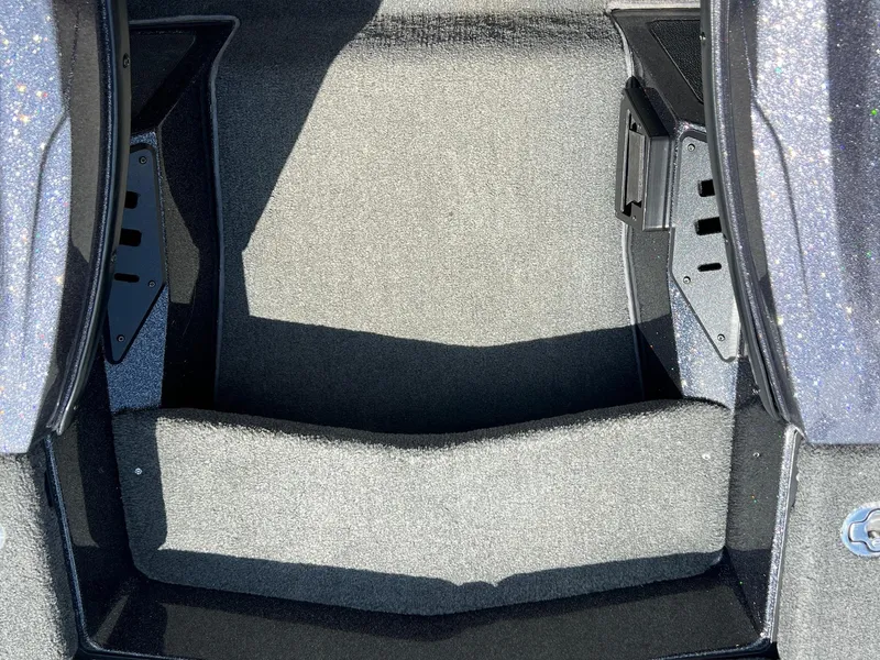 Slide: The Image of Skeeter 225 Zx 2019 - 24