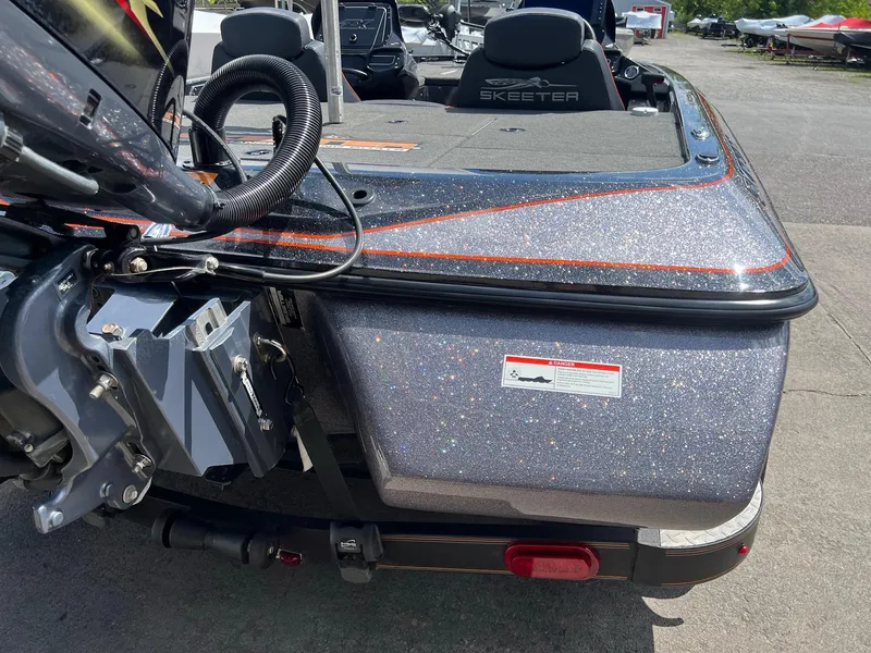 Slide: The Image of Skeeter 225 Zx 2019 - 36