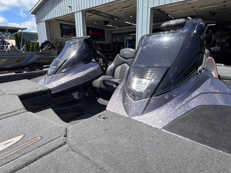 Slide: The Image of Skeeter 225 Zx 2019 - 37