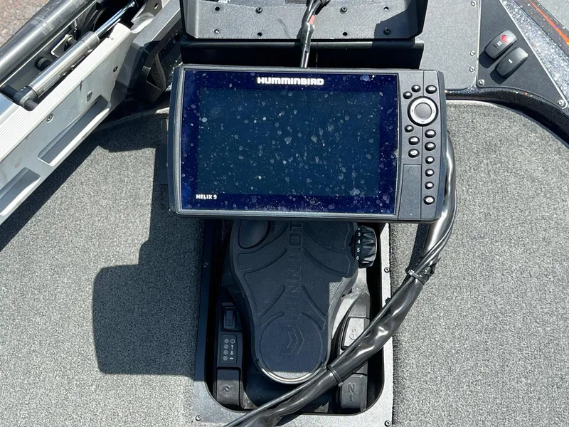 Slide: The Image of Skeeter 225 Zx 2019 - 41