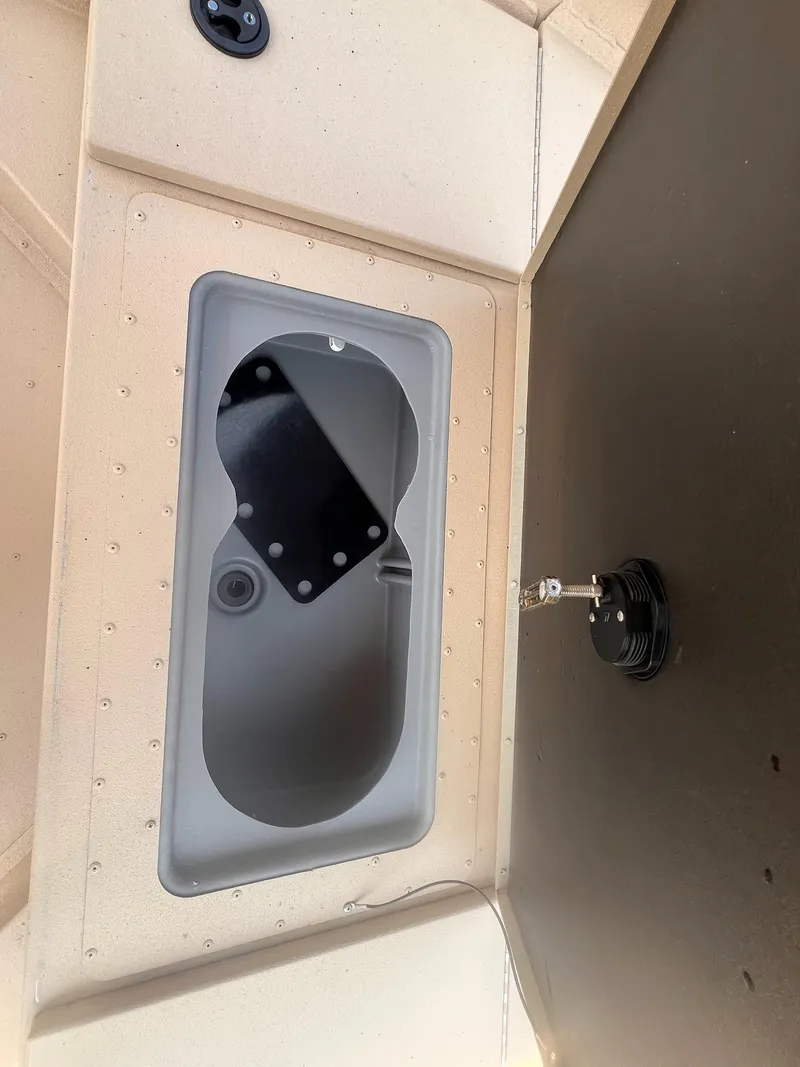 Slide: The Image of G3 Bay 17 2022 - 25