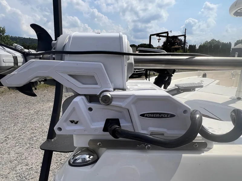 Slide: The Image of Skeeter SX210 2021 - 39