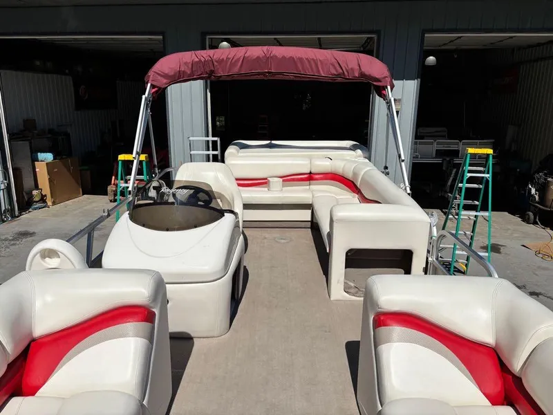 Slide: The Image of Sun Tracker 22 Party Barge 2005 - 15