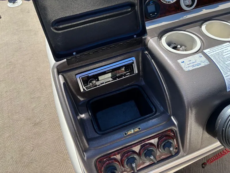 Slide: The Image of Sun Tracker 22 Party Barge 2005 - 18