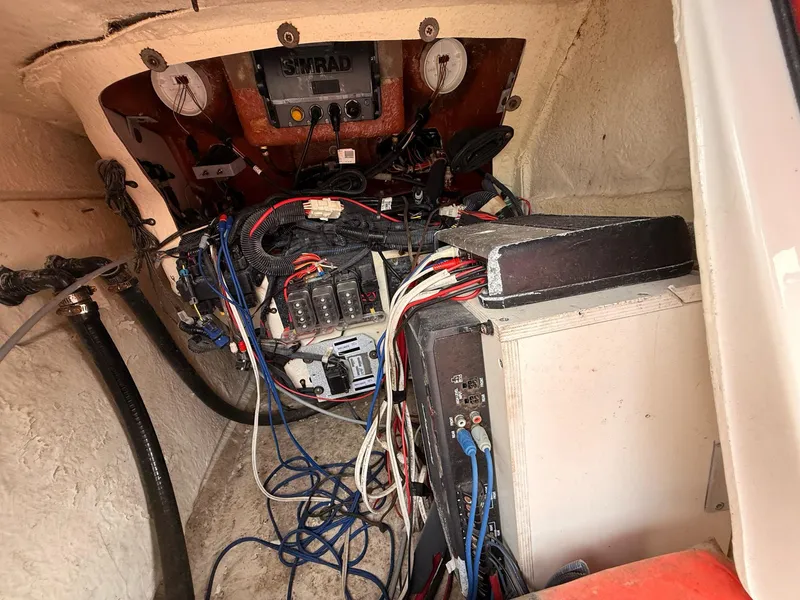 Slide: The Image of Heyday Wake Boats WTSurf 2018 - 24