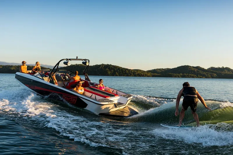 Slide: The Image of Heyday Wake Boats WTSurf 2018 - 27