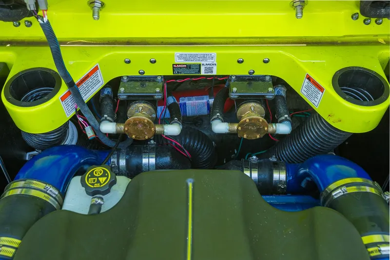 Slide: The Image of MasterCraft X23 2018 - 51