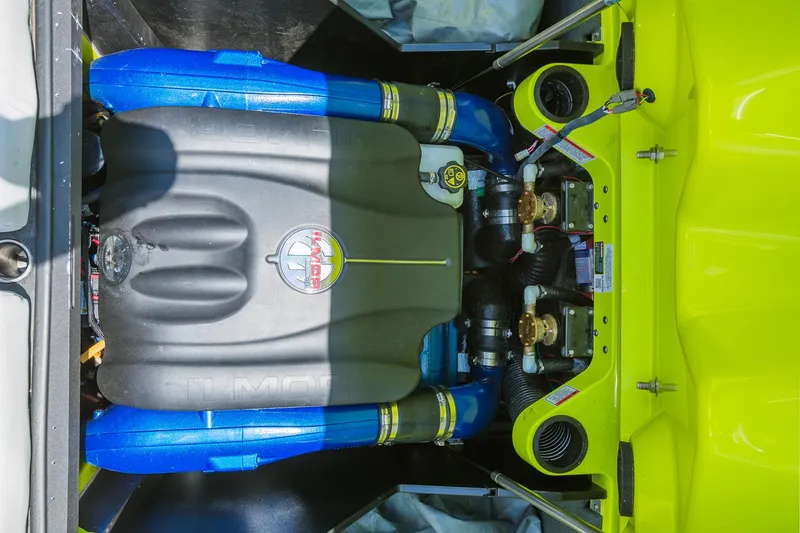 Slide: The Image of MasterCraft X23 2018 - 52