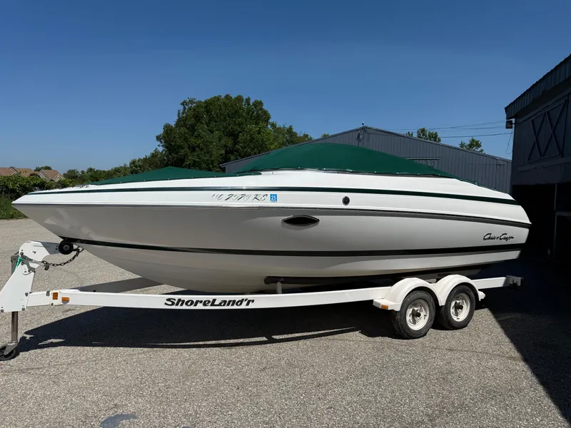 Slide: The Image of Chris-Craft Bowrider 210 1999 - 3