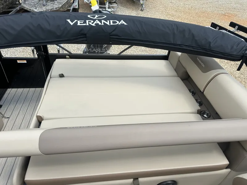 Slide: The Image of Veranda Relax Series 175SHO YAMAHA 2026 - 13