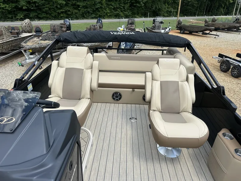 Slide: The Image of Veranda Relax Series 175SHO YAMAHA 2026 - 7