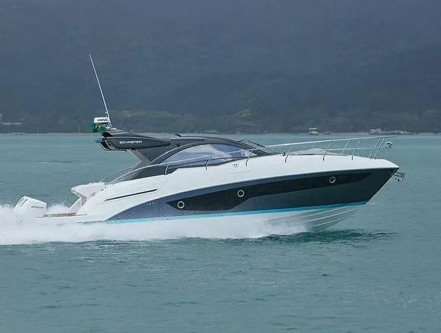 The Image of Schaefer 400 yacht cruising on water, 2026 model, sleek design, modern features. - 1