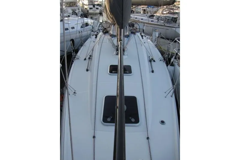 Slide: The Image of 2018 Jeanneau Sun Fast 3600 sailboat deck view in marina. - 50