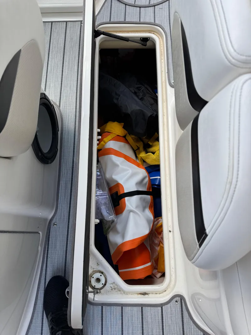 Slide: The Image of Chaparral 276 Ssx 2007 - 13