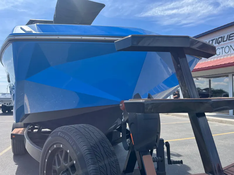 Slide: The Image of Nautique G23 2023 - 11