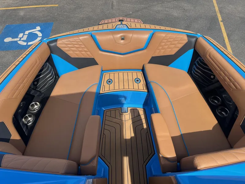 Slide: The Image of Nautique G23 2023 - 30