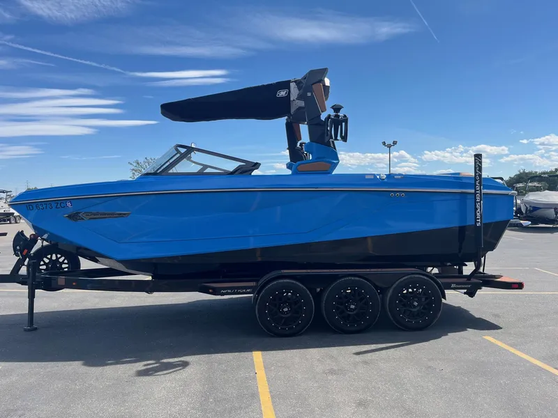 Slide: The Image of Nautique G23 2023 - 8