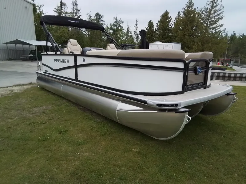 The Image of Premier 220 Sunscape RF 2025 - 1