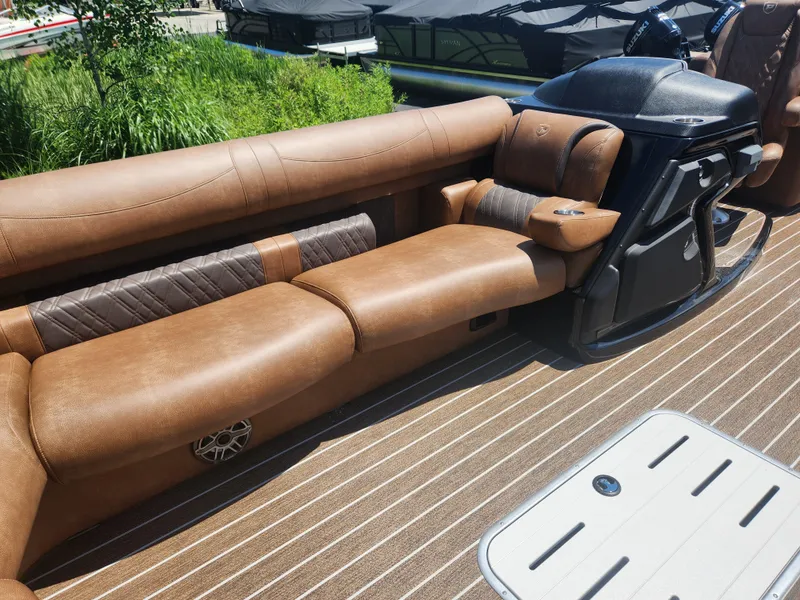 Slide: The Image of Premier 270IRF 2026 - 15