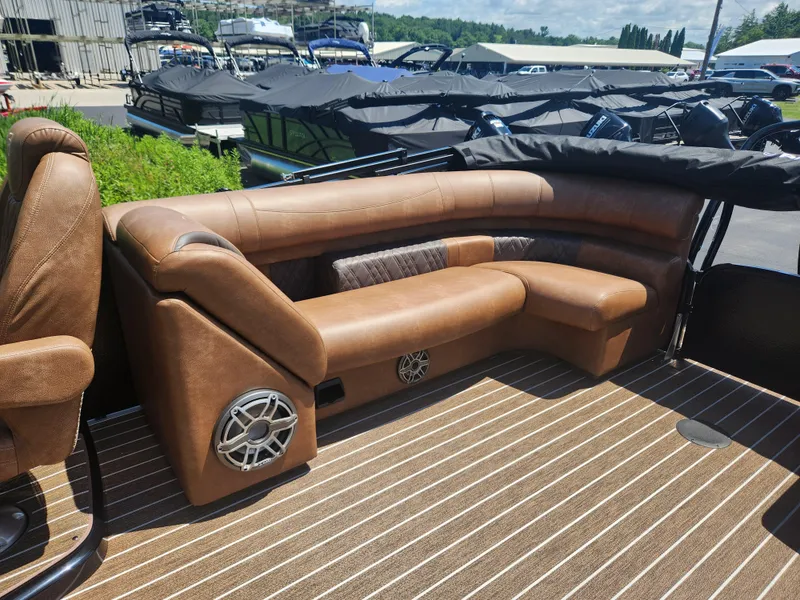 Slide: The Image of Premier 270IRF 2026 - 22