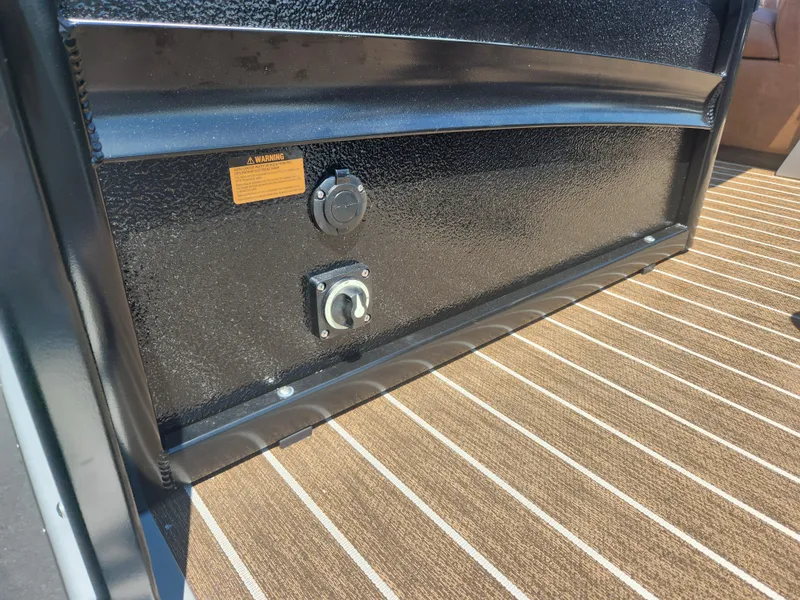 Slide: The Image of Premier 270IRF 2026 - 23