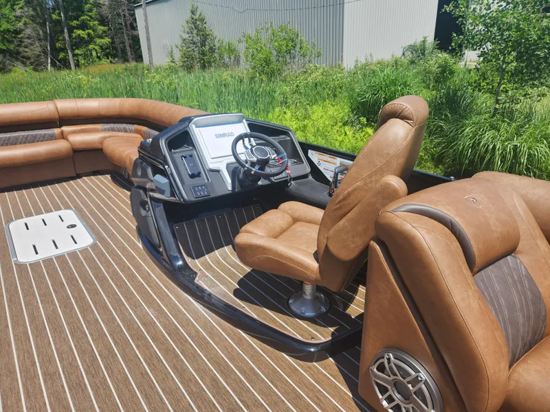 Slide: The Image of Premier 270IRF 2026 - 9