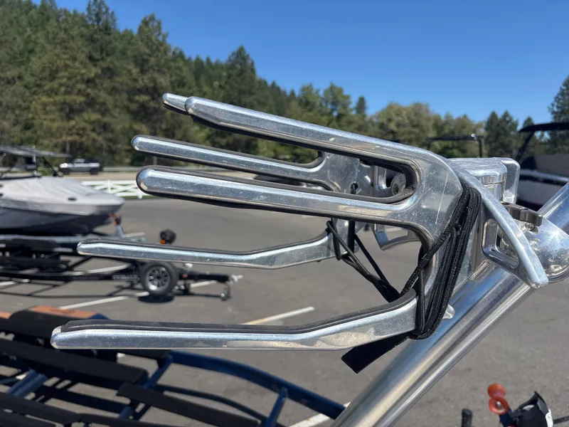 Slide: The Image of Reinell 220 LSE 2007 - 20