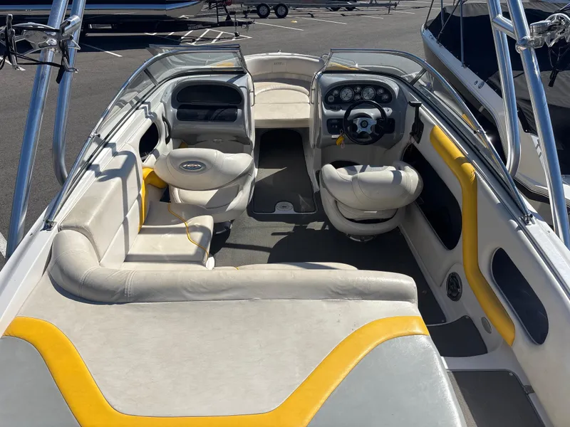 Slide: The Image of Reinell 220 LSE 2007 - 6