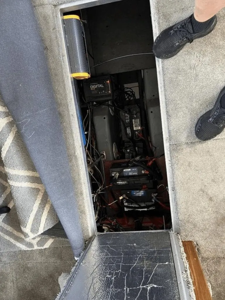 Slide: The Image of Carver 355 Aft Cabin Motor Yacht 1994 - 25