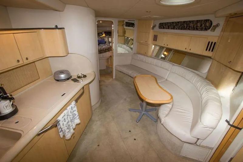 Slide: The Image of Sea Ray 410 Sundancer 2000 - 10