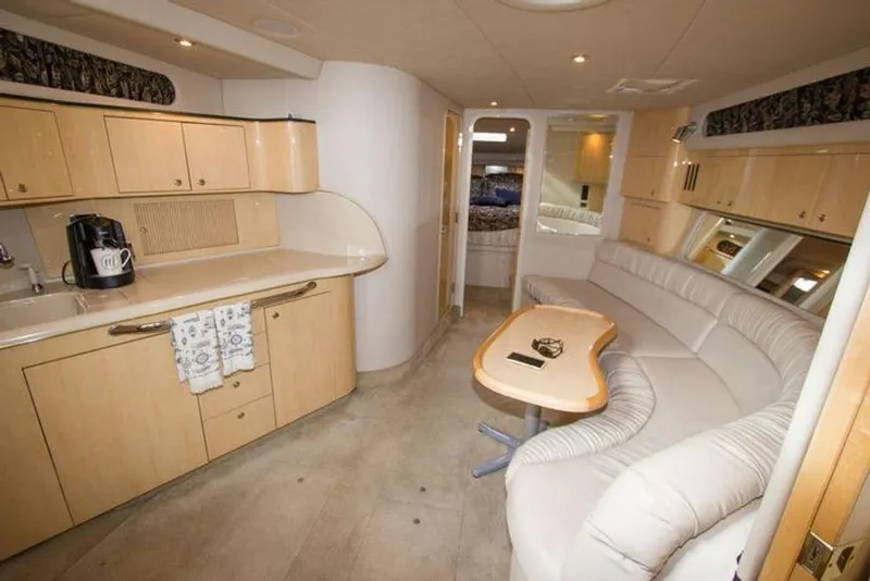 Slide: The Image of Sea Ray 410 Sundancer 2000 - 11