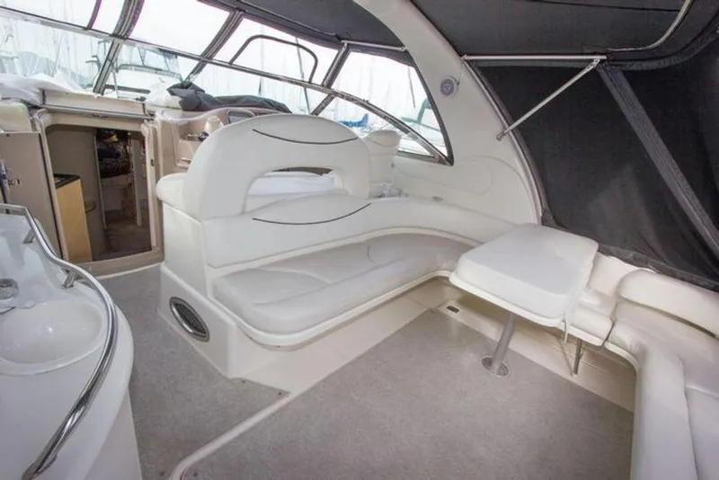 Slide: The Image of Sea Ray 410 Sundancer 2000 - 3