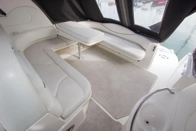 Slide: The Image of Sea Ray 410 Sundancer 2000 - 4