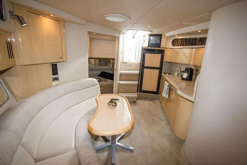 Slide: The Image of Sea Ray 410 Sundancer 2000 - 7