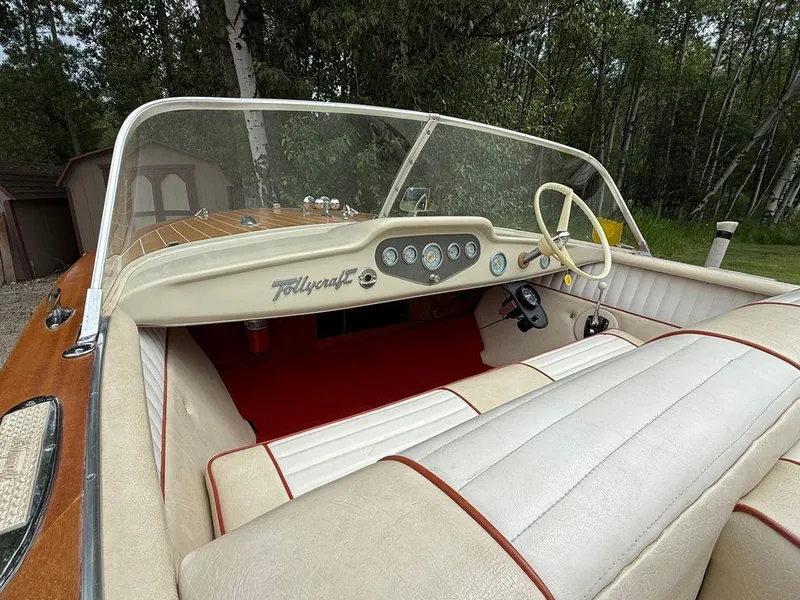 Slide: The Image of Tollycraft Sportabout 1960 - 6