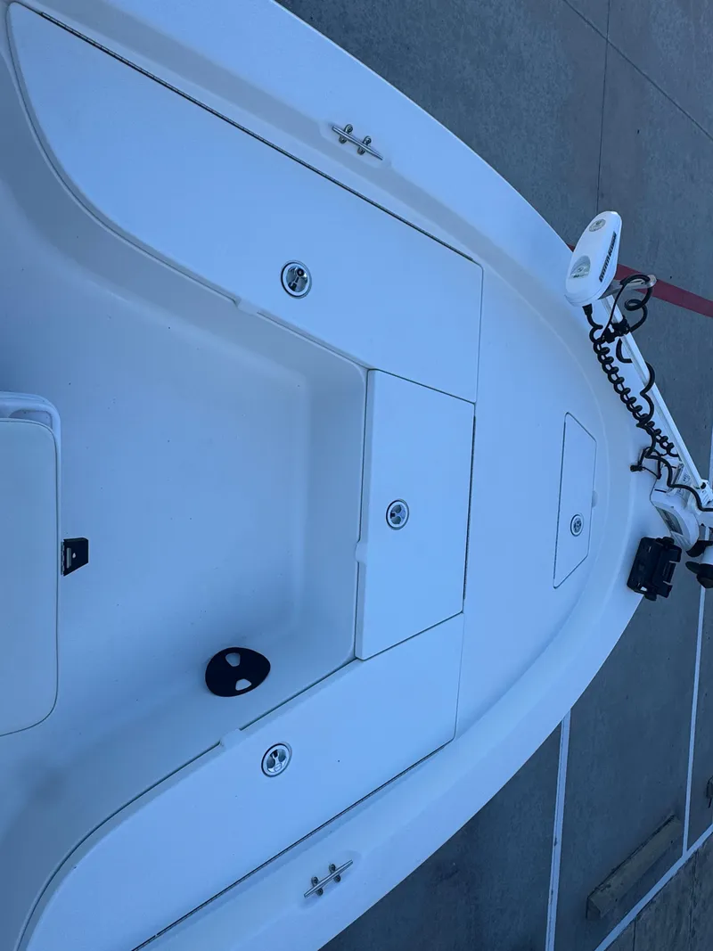 Slide: The Image of Ranger 2000 Bay Ranger 2006 - 15