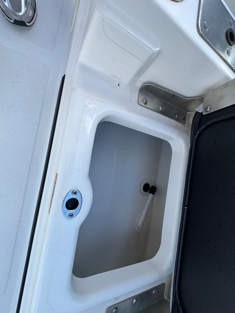 Slide: The Image of NauticStar 215XTS 2023 - 25